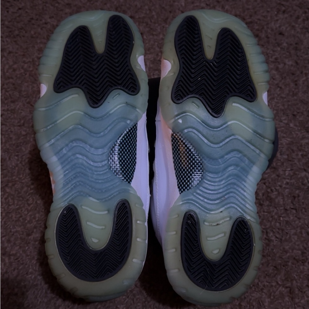jordan 11 legend blue